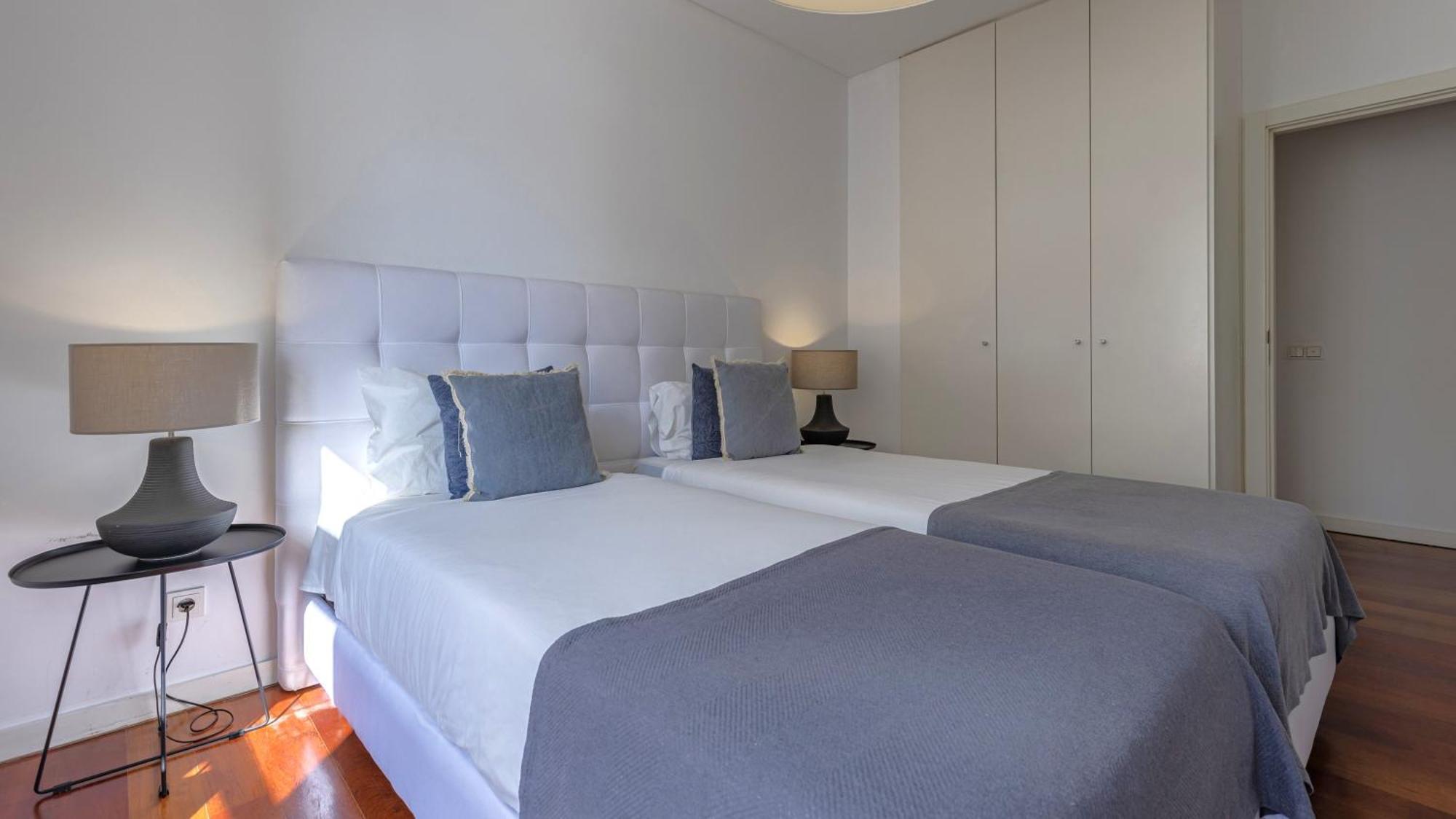 LovelyStay - Chiado 3Bedroom Wonder Lisboa Exterior foto