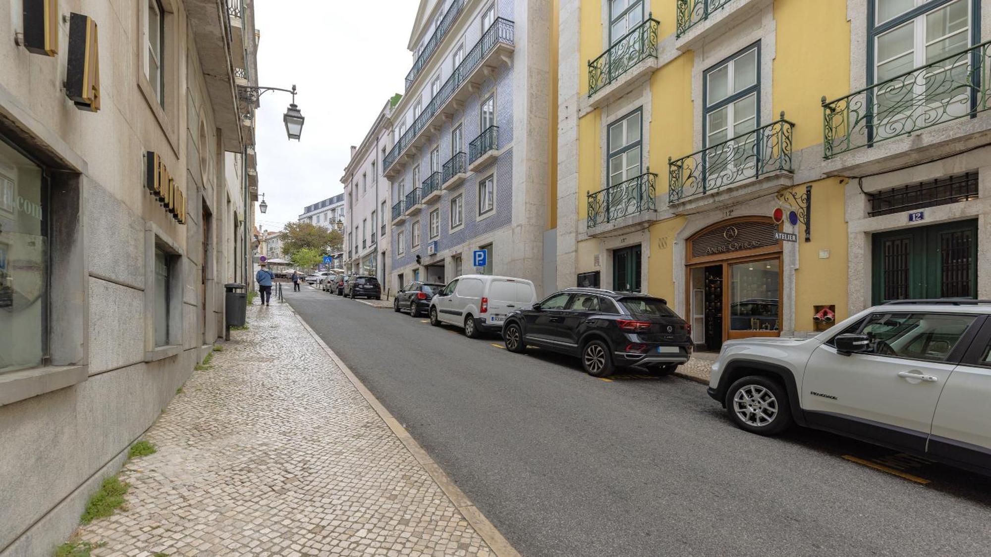 LovelyStay - Chiado 3Bedroom Wonder Lisboa Exterior foto